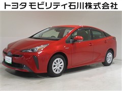 プリウス S
