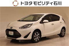 トヨタ アクア S スタイルブラック