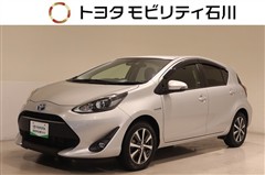 トヨタ アクア G