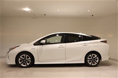 プリウス A ツーリングセレクション