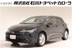 カローラスポーツ G 4WD