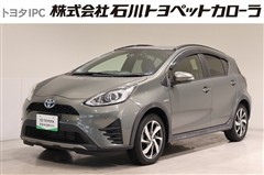 トヨタ　アクア クロスオーバー グラム