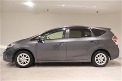 プリウスアルファ G