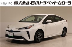 トヨタ プリウス S