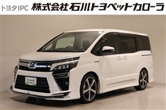 トヨタ　ヴォクシー ハイブリッドZS