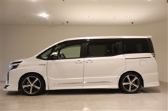 ヴォクシー ハイブリッドZS