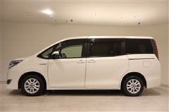 ノア ハイブリッド G