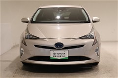 プリウス S セーフティプラス