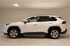 RAV4 ハイブリッドG 4WD