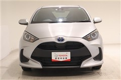 ヤリス ハイブリッド X