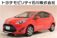 トヨタ アクア S スタイルブラック