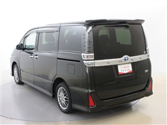 ヴォクシー HV ZS キラメキ3