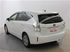 プリウスアルファ Sチューンブラック