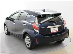 アクア S StyleBlack