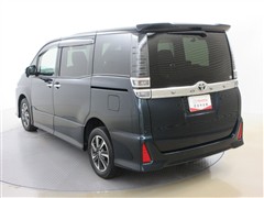 ヴォクシー ZS キラメキ 2