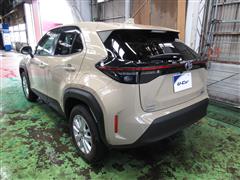 ヤリスクロス* G