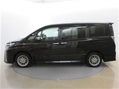 ヴォクシー HV ZSキラメキ3