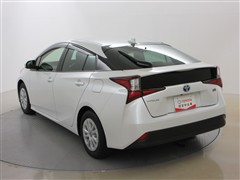 プリウス S セーフティプラス2