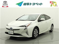 トヨタ プリウス A