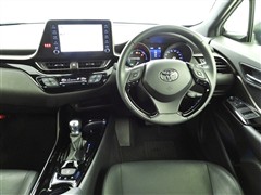 C-HR Gモードネロ セーフティ+