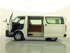 ハイエースV DX 3ニンノリ