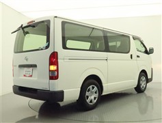 ハイエースV DX 3ニンノリ