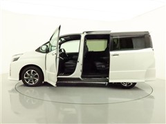 ヴォクシー ZS キラメキ3