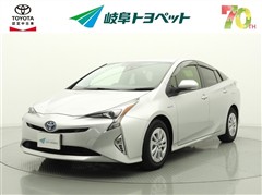 トヨタ プリウス S セーフティプラス