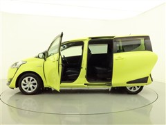 シエンタ HEV G 6ニンノリ