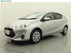 トヨタ アクア S