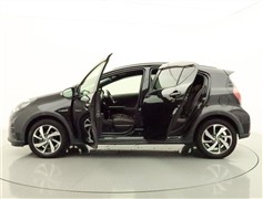 アクア クロスオーバー グラム