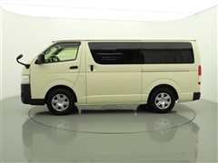 ハイエースバン デラックス