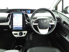 プリウスPHV A プレミアム