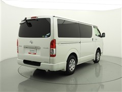 ハイエースV SーGLダークプラ2