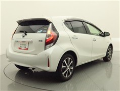 アクア S スタイルブラック