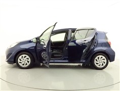 アクア S スタイルブラック