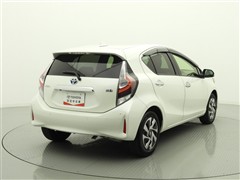 アクア S スタイルブラック