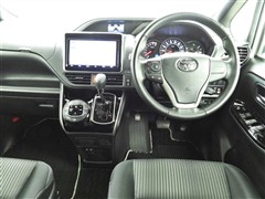 ヴォクシー ZS キラメキ2