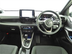 ヤリス ハイブリッド Z