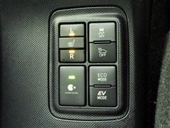 アクア S スタイルブラック