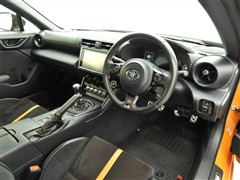 GR86 RZ 10TH アニバL