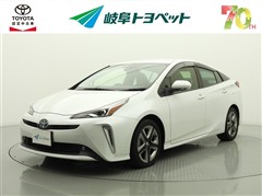 トヨタ プリウス S ツーリングセレクション