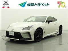 トヨタ GR86 RZ