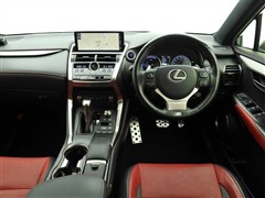 NX300h Fスポーツ