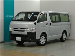 ハイエースバン DX