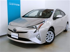 プリウス S セーフティープラス