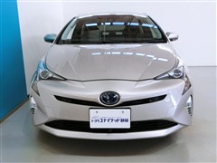 プリウス S セーフティープラス