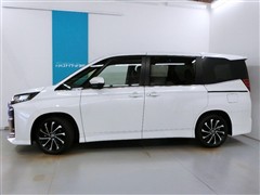 ノア ハイブリッド S-Z