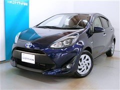 トヨタ　アクア S スタイルブラック