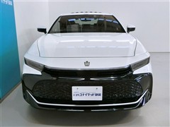 クラウンクロスオーバRSアドバンス